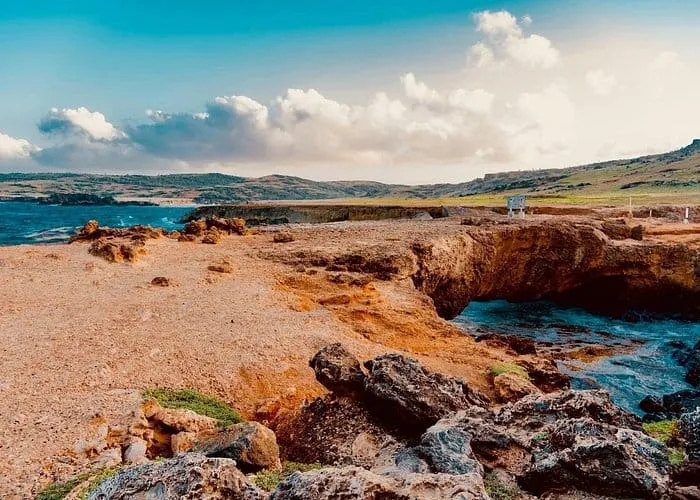Paisaje del Parque Nacional Arikok en Aruba