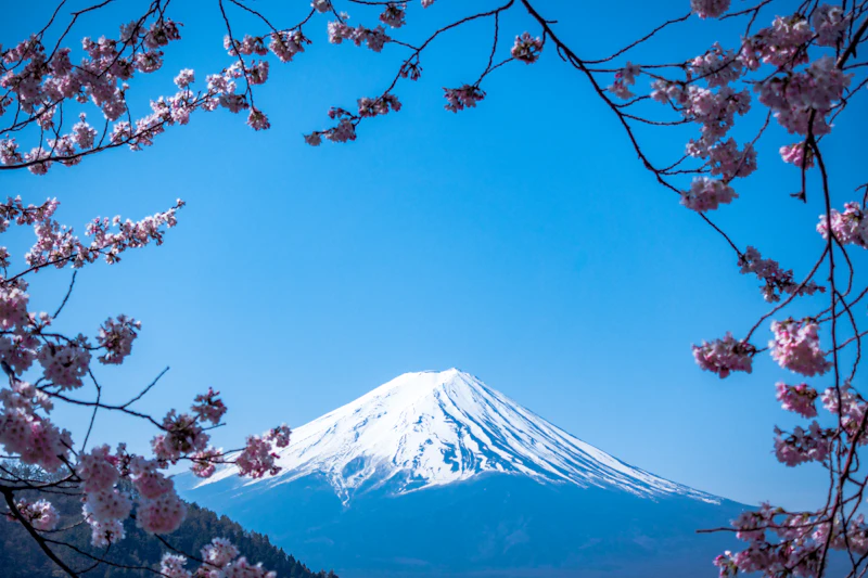 Monte Fuji al amanecer desde un ryokan