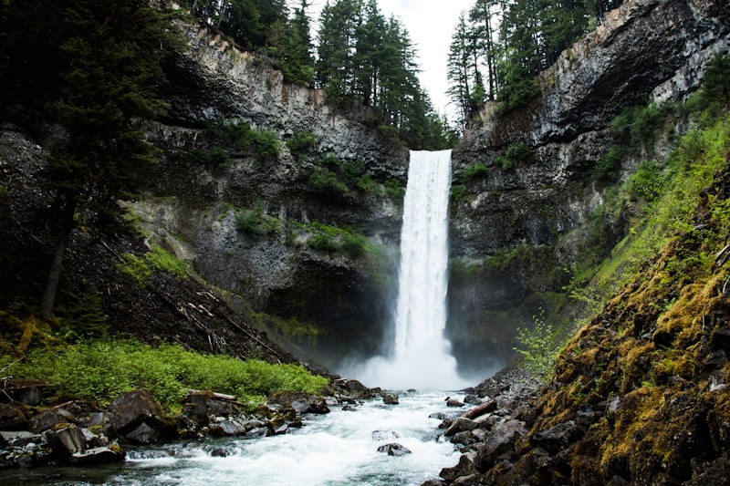 Cascadas en Whistler en Canadá