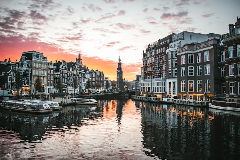 Ámsterdam - Crucero por los canales en Bélgica