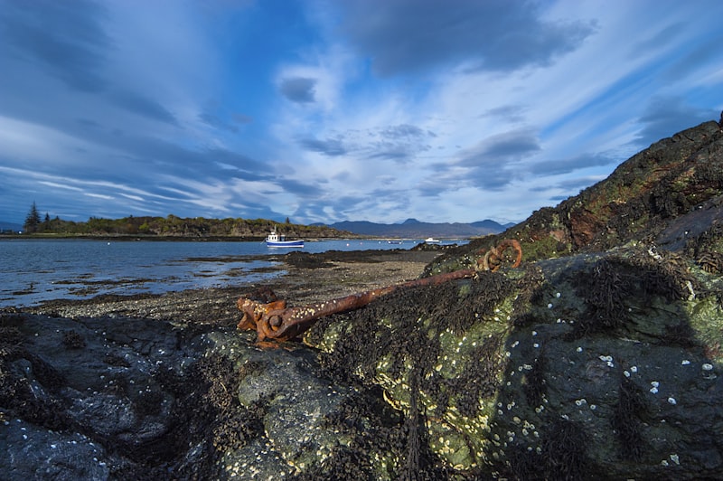 Costa rocosa de la Isla de Skye