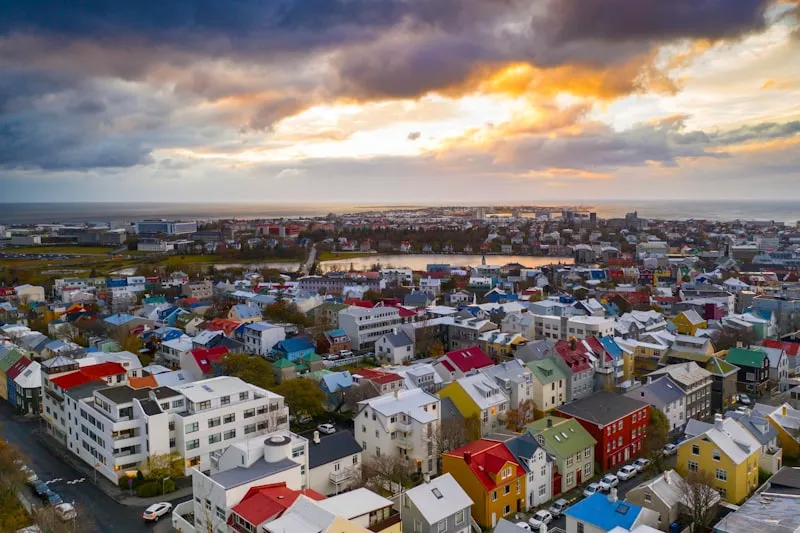 Ciudad de Reykjavík en Islandia