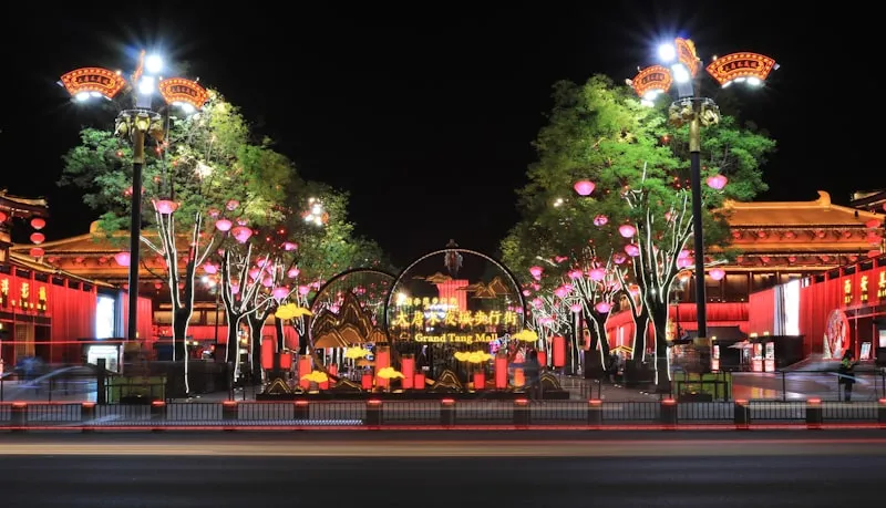 Xi'an de noche en China