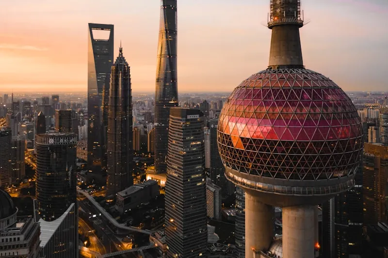 Shanghái al atardecer en China