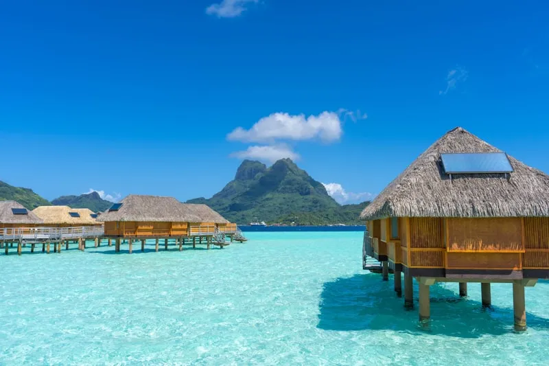 Cabañas sobre el agua en Bora Bora